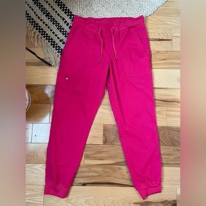 Med Couture Pink Jogger Scrub Pants Medium
